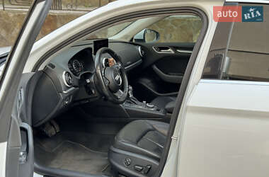 Седан Audi A3 2014 в 