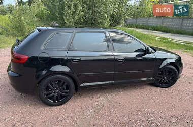 Хетчбек Audi A3 2011 в 
