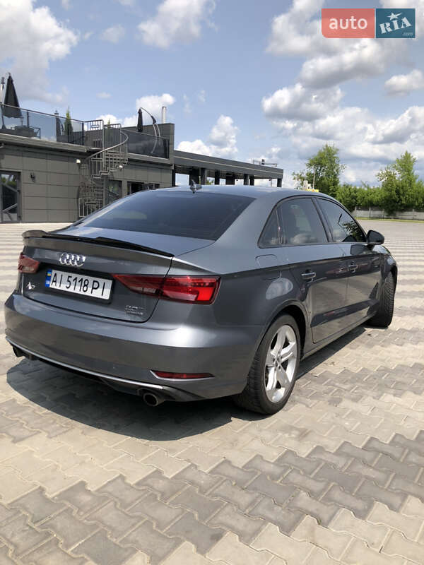 Седан Audi A3 2016 в Ракитном