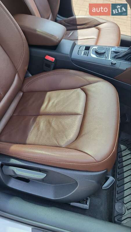 Седан Audi A3 2016 в Киеве