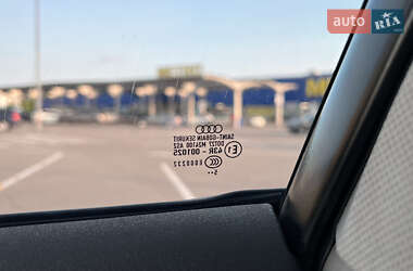Хэтчбек Audi A3 2005 в 