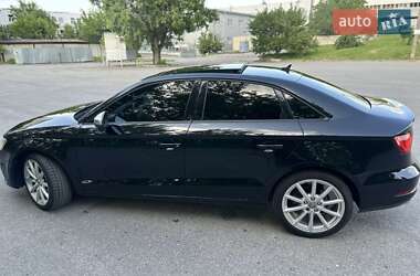 Седан Audi A3 2015 в 