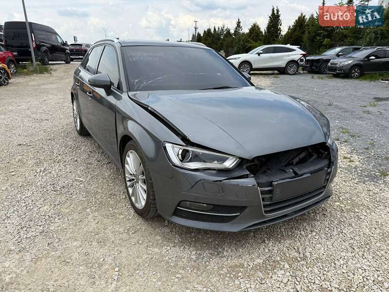 Хэтчбек Audi A3 2014 в Львове
