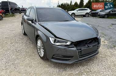 Хэтчбек Audi A3 2014 в 