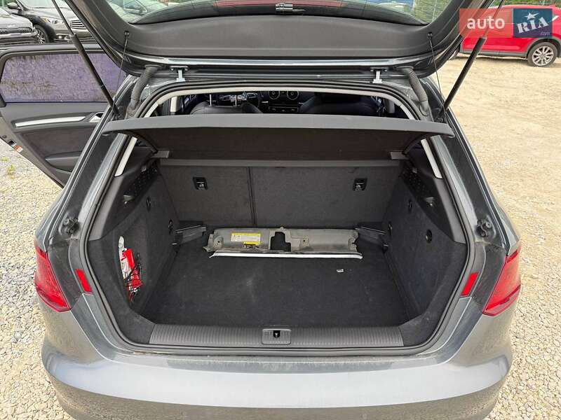 Хэтчбек Audi A3 2014 в Львове