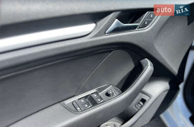 Седан Audi A3 2014 в 