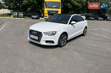 Седан Audi A3 2016 в 