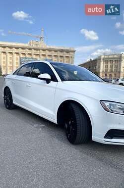 Седан Audi A3 2019 в 