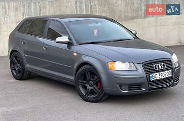 Хэтчбек Audi A3 2005 в 