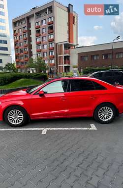 Седан Audi A3 2016 в 