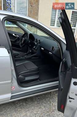 Хетчбек Audi A3 2006 в Житомирі