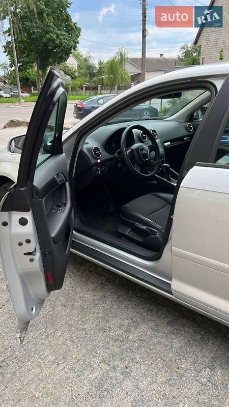 Хэтчбек Audi A3 2006 в Житомире фото 17 Хэтчбек Audi A3 2006 в Житомире