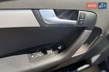 Хэтчбек Audi A3 2011 в 
