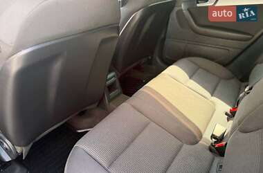 Хэтчбек Audi A3 2011 в 