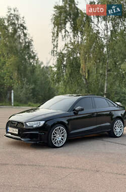 Седан Audi A3 2016 в 