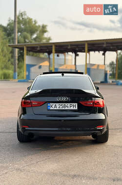 Седан Audi A3 2016 в 