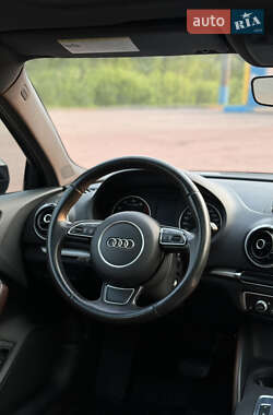 Седан Audi A3 2016 в 