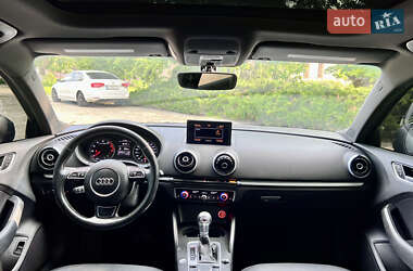 Седан Audi A3 2015 в 