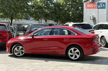 Седан Audi A3 2022 в 