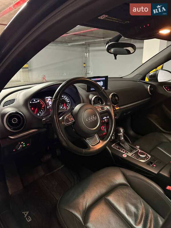 Седан Audi A3 2015 в Виннице