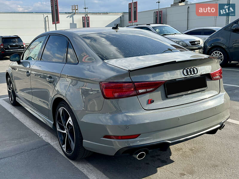 Седан Audi A3 2020 в Киеве