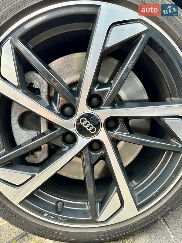 Седан Audi A3 2020 в Киеве