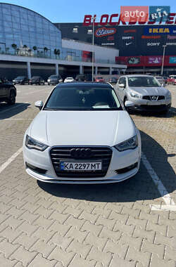 Седан Audi A3 2016 в 
