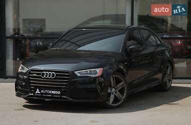 Седан Audi A3 2016 в Харькове
