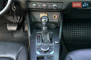 Седан Audi A3 2014 в 