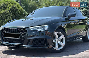 Седан Audi A3 2017 в Днепре