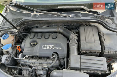 Хэтчбек Audi A3 2008 в 
