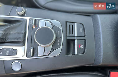 Седан Audi A3 2015 в 