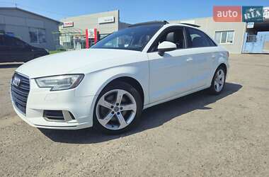 Седан Audi A3 2017 в Сумах
