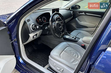 Седан Audi A3 2015 в 