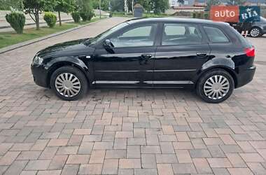 Хэтчбек Audi A3 2005 в 