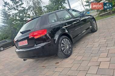 Хэтчбек Audi A3 2005 в 
