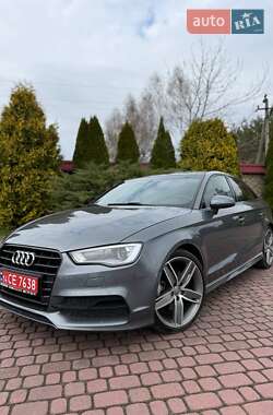 Седан Audi A3 2016 в Львові