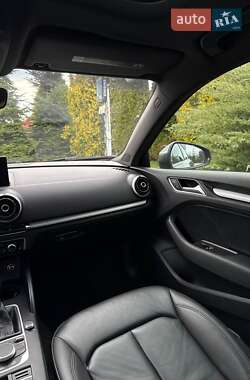 Седан Audi A3 2016 в 