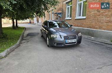 Хэтчбек Audi A3 2005 в 