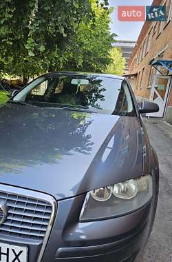 Хэтчбек Audi A3 2005 в 