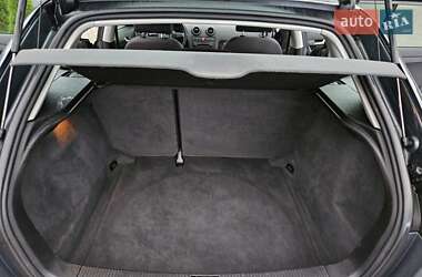 Хэтчбек Audi A3 2005 в 