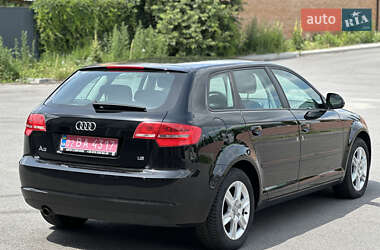 Хетчбек Audi A3 2009 в 
