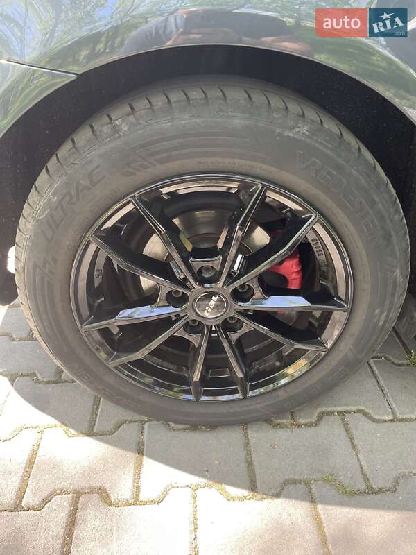 Хэтчбек Audi A3 2011 в Александрие