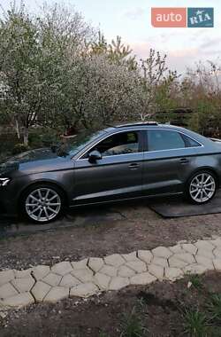 Седан Audi A3 2015 в 