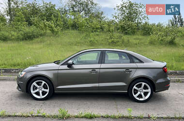 Седан Audi A3 2015 в 