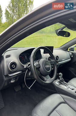 Седан Audi A3 2015 в 