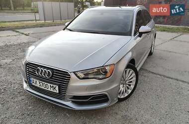 Хэтчбек Audi A3 2015 в Харькове
