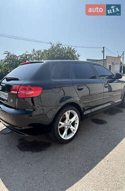 Хэтчбек Audi A3 2008 в 