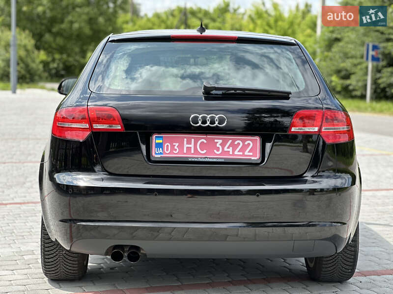 Хэтчбек Audi A3 2009 в Староконстантинове