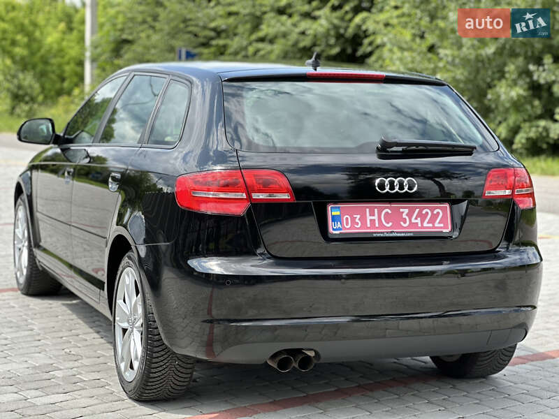 Хэтчбек Audi A3 2009 в Староконстантинове